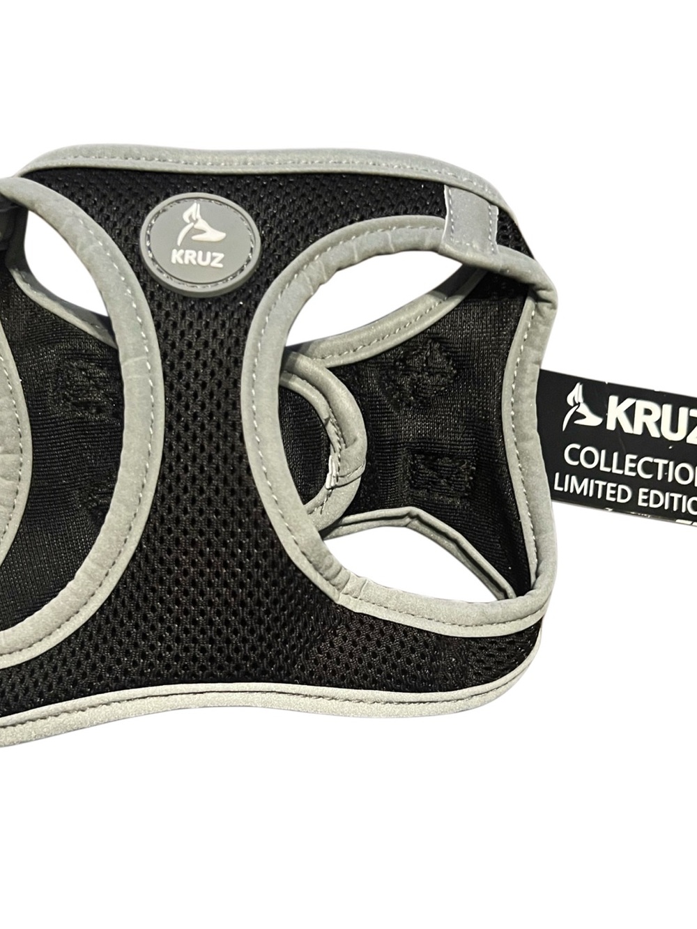 Kruz Mesh Dog Harness in Black & Light Gray Size XS